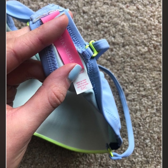 VS Bikini neoprene top - Picture 4 of 4